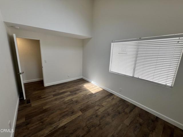 333 Highland Drive, Oxnard CA: https://media.crmls.org/mediaz/2a4d48a8-f9e4-4977-ace9-7ae29f7f624b.jpg