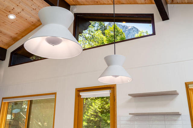 24718 Fern Valley Road, Idyllwild CA: https://media.crmls.org/mediaz/2a4e115a-7d0e-4651-8905-8452a8e0d96d.jpg