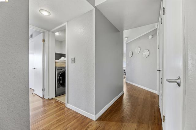 Image 29 of 38 For 535 Pierce 5203