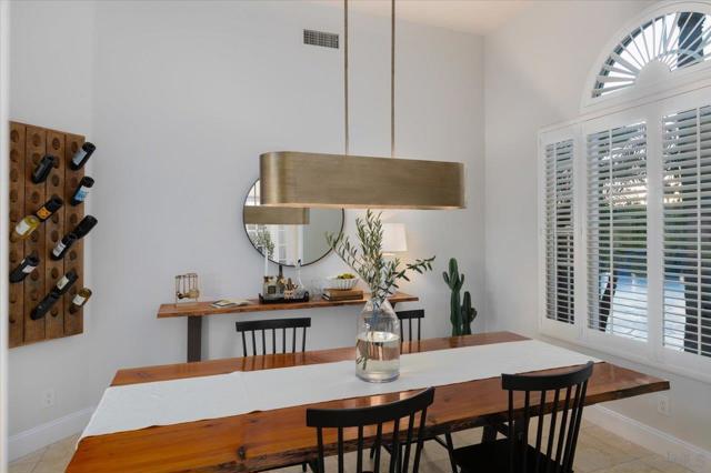 Image 25 of 75 For 2814 Paseo Del Sol