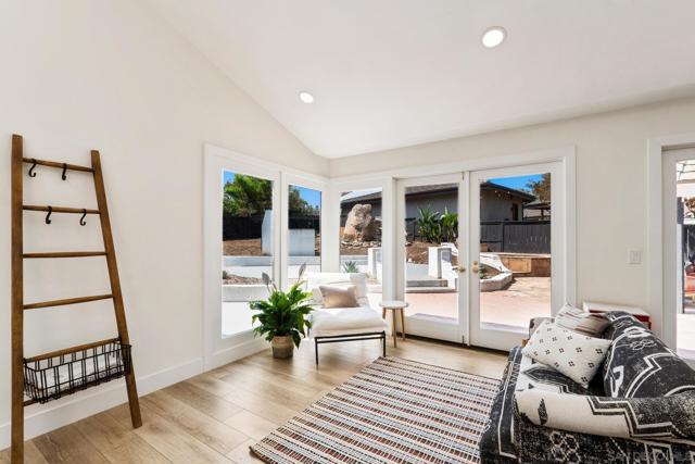 13953 Sagewood Dr, Poway CA: https://media.crmls.org/mediaz/2a4ef948-4735-4536-ace6-8427f8a3bdc3.jpg