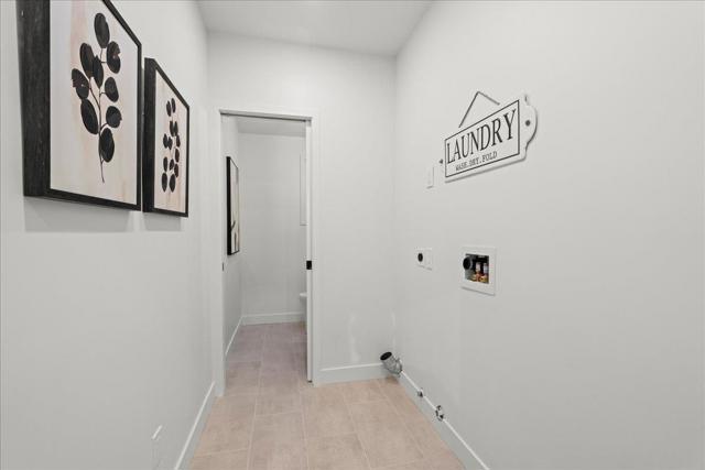 Image 24 of 32 For 1362 Egret Drive