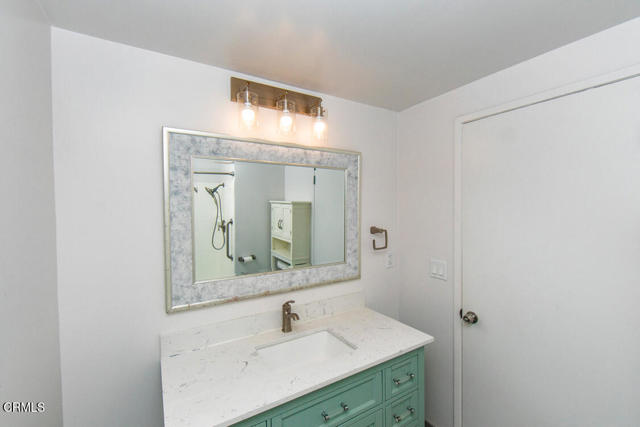 Detail Gallery Image 26 of 51 For 1021 Camino Real, Redondo Beach,  CA 90277 - 4 Beds | 2 Baths