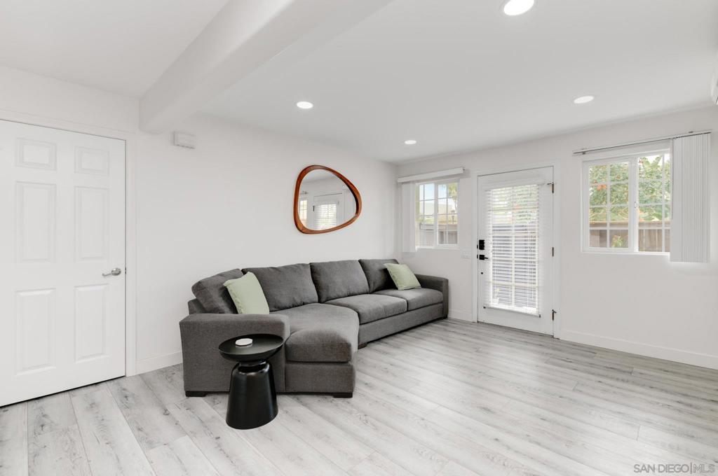 5402 Balboa Arms - photo 4