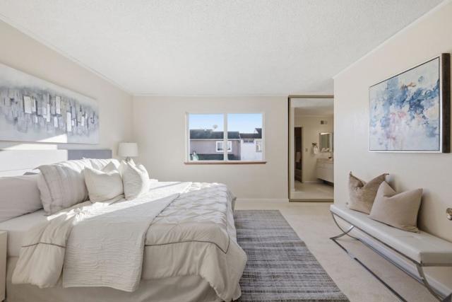 55 Saint James Court, Daly City CA: https://media.crmls.org/mediaz/2a505ebb-d2bc-4c03-9219-bb0764724107.jpg