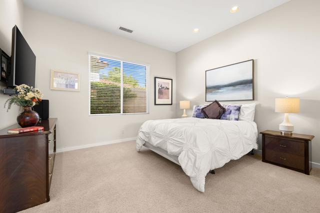 727 Arrowhead Drive, Palm Desert, CA 92211