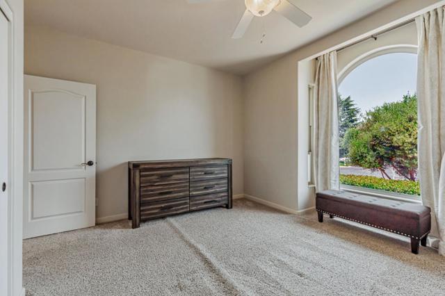 50 Schmidt Court, Hollister CA: https://media.crmls.org/mediaz/2a50d01b-573e-486c-849d-77a23efa50ff.jpg