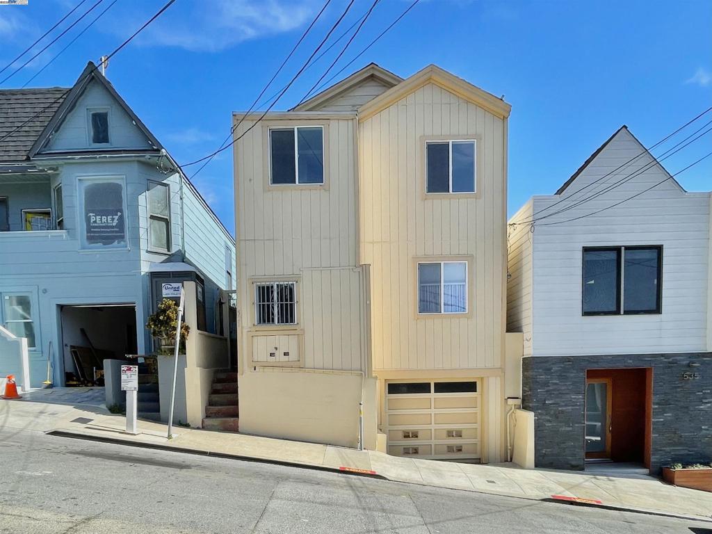 521 Gates Street