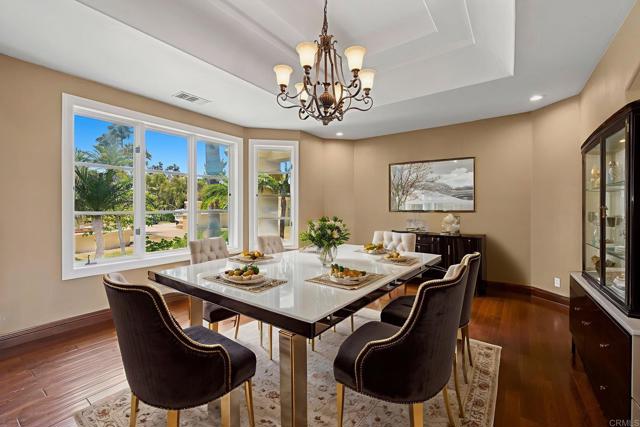 431 Flores de Oro, Rancho Santa Fe CA: https://media.crmls.org/mediaz/2a521280-62be-4c10-93a8-bd7f23b0797d.jpg