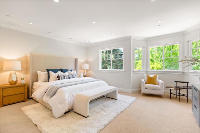 2124 Oakley Avenue, Menlo Park CA: https://media.crmls.org/mediaz/2a541a06-c4a4-42ca-b095-3ecfe58809c0.jpg
