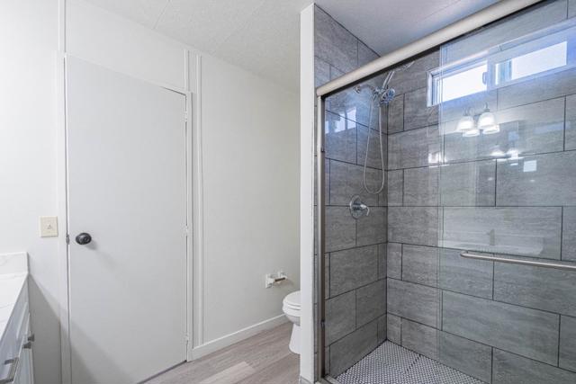 13990 Monte De Oro, Castroville CA: https://media.crmls.org/mediaz/2a554ee6-4d14-4d13-9b3c-406804649682.jpg