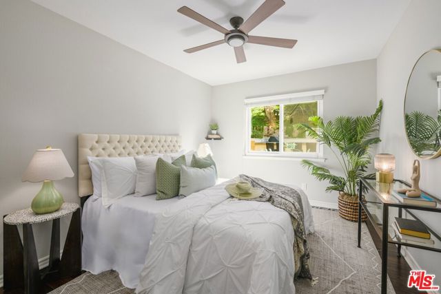 6652 Buttonwood Avenue, Oak Park CA: https://media.crmls.org/mediaz/2a5646c0-82ae-4459-9342-4bf1f33a7a15.jpg