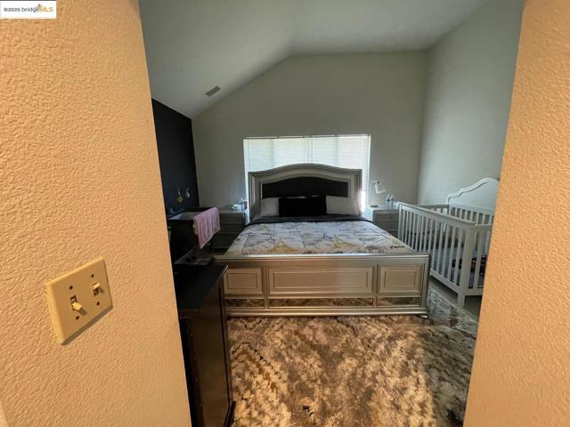 4529 Pronghorn Way, Antioch CA: https://media.crmls.org/mediaz/2a59302b-54d7-4fef-a169-da0dc48ba1ca.jpg
