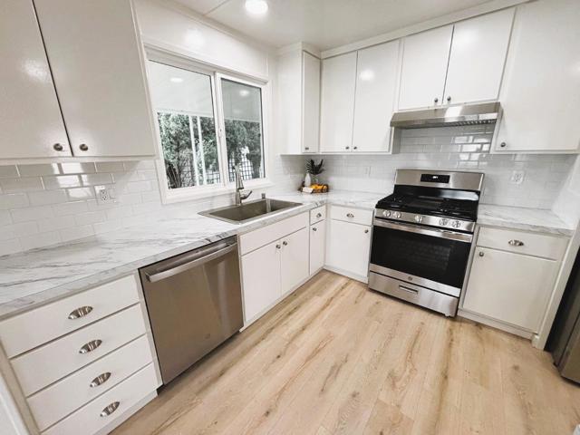 1220 Tasman Drive, Sunnyvale CA: https://media.crmls.org/mediaz/2a599c31-eae2-4748-9c31-56d93811cdf9.jpg