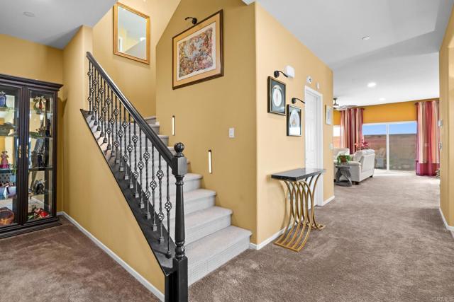 2504 Vista Del Mar Lane, Imperial CA: https://media.crmls.org/mediaz/2a59ad3c-aefe-4960-89ef-fbe6a530fb8b.jpg