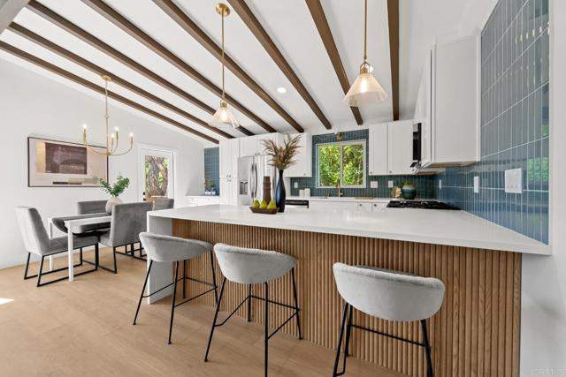 Detail Gallery Image 11 of 37 For 4397 Cartagena Dr, San Diego,  CA 92115 - 4 Beds | 2 Baths