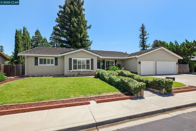 1140 Jamie Dr, Concord CA: https://media.crmls.org/mediaz/2a5a9b16-1d0a-45f8-8045-8274caa83f85.jpg