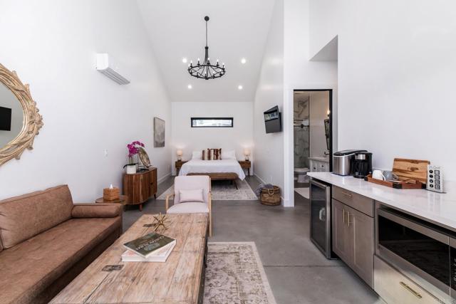 35715 Calle Nopal, Temecula CA: https://media.crmls.org/mediaz/2a5e2345-db2d-4ace-8937-0a31cb5dbfc4.jpg