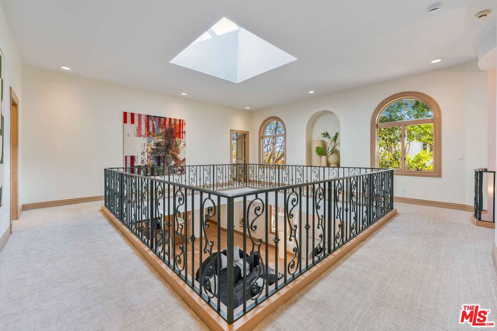 MLS #25522905 image #4