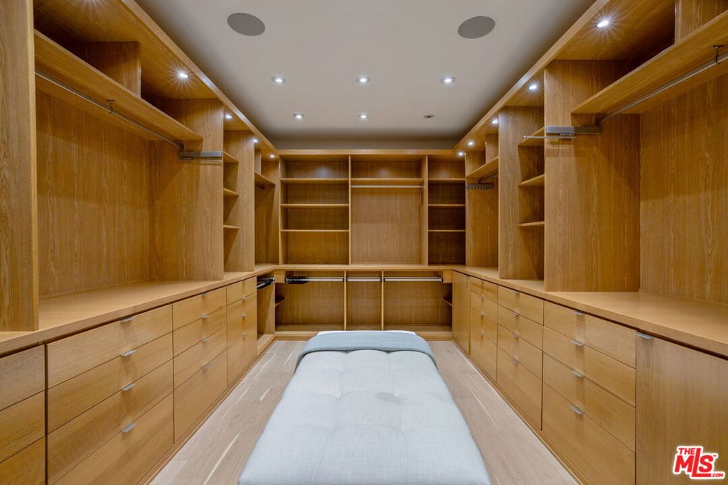 MLS #26986143 image #31