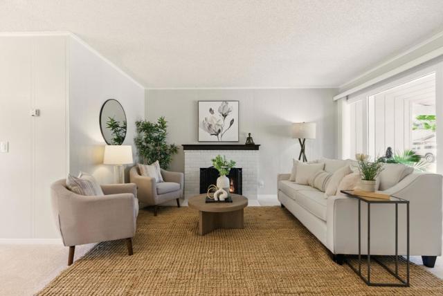 41 Murray Court, Redwood City CA: https://media.crmls.org/mediaz/2a5fb874-8cb6-42a6-9566-050df91de8a5.jpg