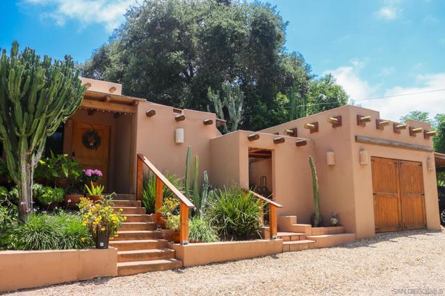 1511 Alpine Terrace Rd, Alpine CA: https://media.crmls.org/mediaz/2a6086b8-ad35-4808-94b5-1ea04449c731.jpg