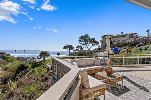664 Bayview Drive, Aptos CA: https://media.crmls.org/mediaz/2a60f9b3-cf02-473c-934d-9fc13ae60e29.jpg