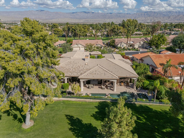 38111 Tandika N Trail, Palm Desert CA: https://media.crmls.org/mediaz/2a612ae1-80e4-4c2e-b595-d6fea927d916.jpg