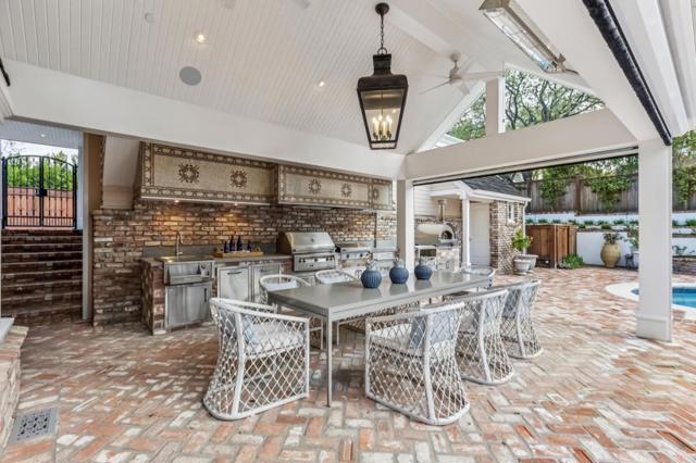 17930 Vineland Avenue, Monte Sereno CA: https://media.crmls.org/mediaz/2a613317-5c8c-483a-a2e0-909515f02a22.jpg