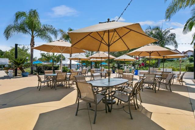 4964 Poseidon Way, Oceanside CA: https://media.crmls.org/mediaz/2a632161-29fd-4453-a772-1d3ce0d8267c.jpg