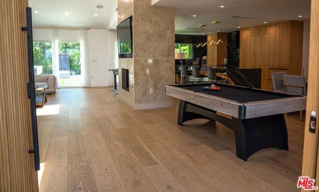 11848 Bel Terrace, Los Angeles CA: https://media.crmls.org/mediaz/2a634df2-69a9-45ed-bc0f-25dfbbb43596.jpg