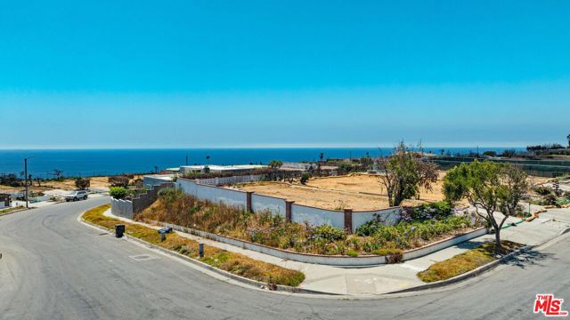 18348 Clifftop Way photo 8