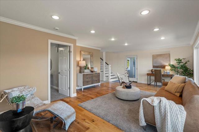 25400 Radonich Road, Los Gatos CA: https://media.crmls.org/mediaz/2a64fb1f-60ba-4c5a-a623-017b4260897a.jpg