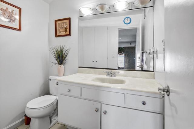 Detail Gallery Image 11 of 45 For 9908 Caminito Bolsa, San Diego,  CA 92129 - 3 Beds | 1/1 Baths