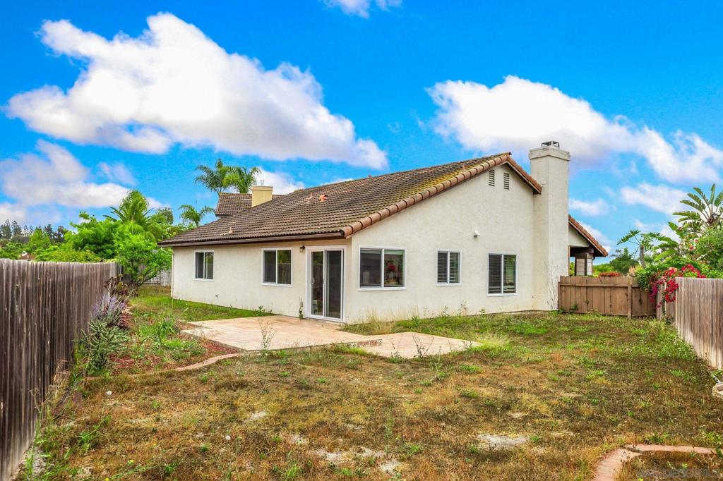 MLS #250032958SD img 17