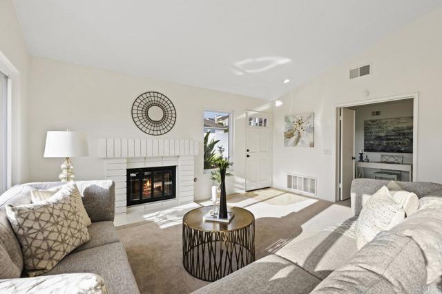 Detail Gallery Image 4 of 54 For 2300 Avenida Marejada, San Clemente,  CA 92673 - 2 Beds | 2 Baths