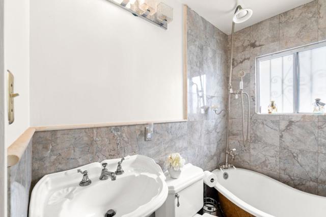 1033 Girard Street, San Francisco CA: https://media.crmls.org/mediaz/2a6642ac-d6de-4396-b46c-934f6be247ec.jpg
