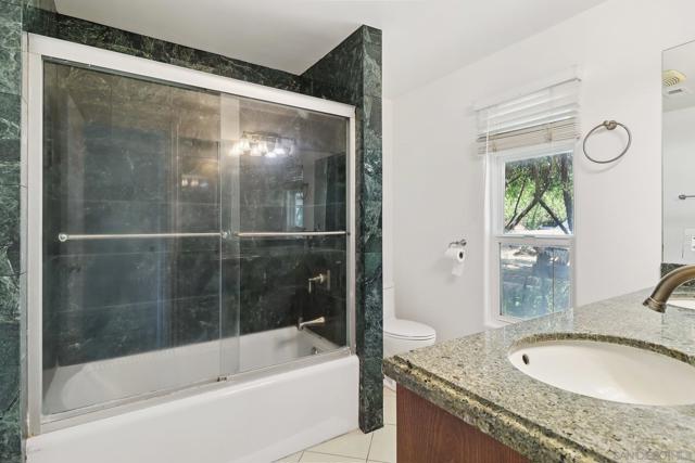19075 Caesar Drive, Ramona CA: https://media.crmls.org/mediaz/2a667ec5-63a1-4c0d-856f-3defeb0e6072.jpg