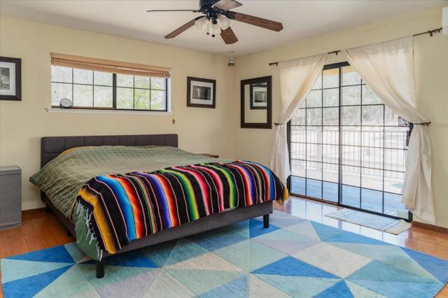 10207 Pool Station Road, Angels Camp CA: https://media.crmls.org/mediaz/2a66b77b-7dd7-4185-b261-1caf2b76a0d5.jpg