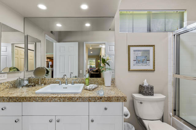 34041 Calle Mora, Cathedral City CA: https://media.crmls.org/mediaz/2a6b3dee-71e9-4170-a60f-45a21a6a7488.jpg