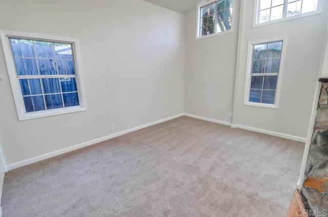 Image 47 of 75 For 5044 Guava Avenue