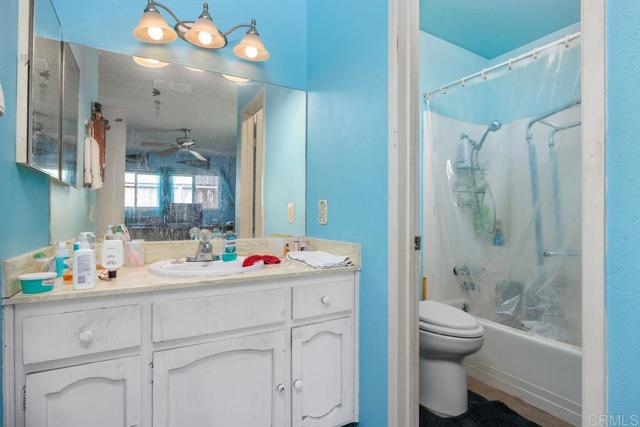 Detail Gallery Image 20 of 29 For 420 N Pacific St, San Marcos,  CA 92069 - 4 Beds | 2 Baths