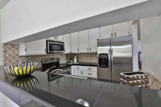 160 Sunwood Meadows Place, San Jose CA: https://media.crmls.org/mediaz/2a6c9162-0ed0-4b41-9317-317504948cfa.jpg