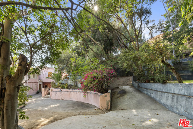 Image 10 of 75 For 1830 Sierra Bonita Avenue