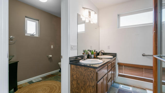 6946 Lennox Avenue, Yucca Valley CA: https://media.crmls.org/mediaz/2a6eae64-8d89-4bbf-ba43-ad6996b4d239.jpg