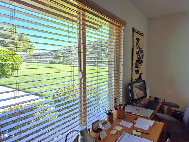 34120 Village 34, Camarillo CA: https://media.crmls.org/mediaz/2a6f4487-5b32-4ea7-8c87-69161e774996.jpg