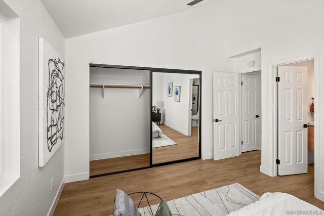 Image 19 of 50 For 152 Evergreen Ave.  4