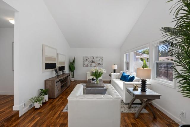 2305 Oak Flat Road, San Jose CA: https://media.crmls.org/mediaz/2a720666-8db3-4336-a108-64fa20a5219f.jpg