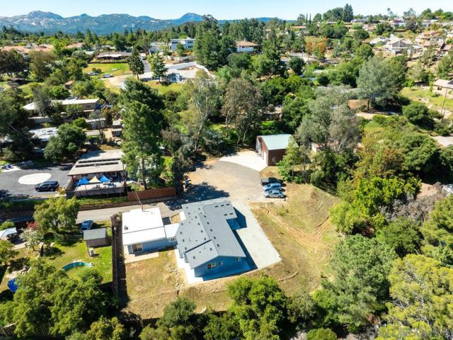 1450 1452 Rock Terrace, Alpine CA: https://media.crmls.org/mediaz/2a7230e3-bb46-4815-b98b-4b89d82a6735.jpg