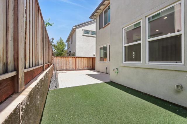 1363 S Shields Avenue, Mountain House CA: https://media.crmls.org/mediaz/2a730da3-0d75-42d5-87d6-a9892cd2dc0b.jpg